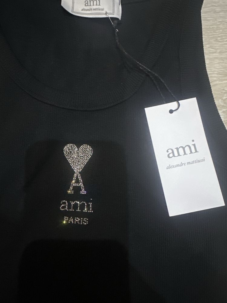 Czarny Top Ami Paris
