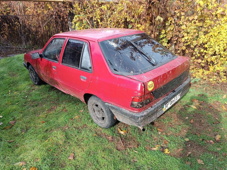 Продам Пежо 309 на газу требует ремонта