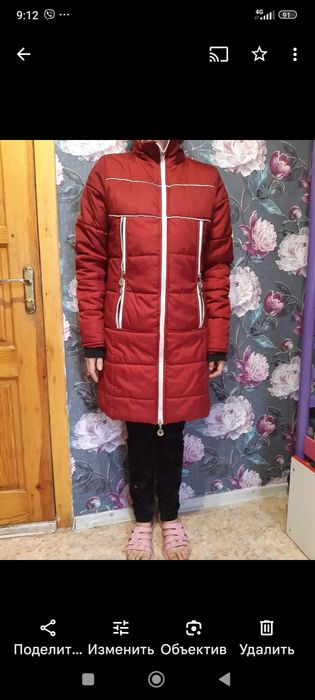 Срочно дёшево продам подростковые зимние  куртки