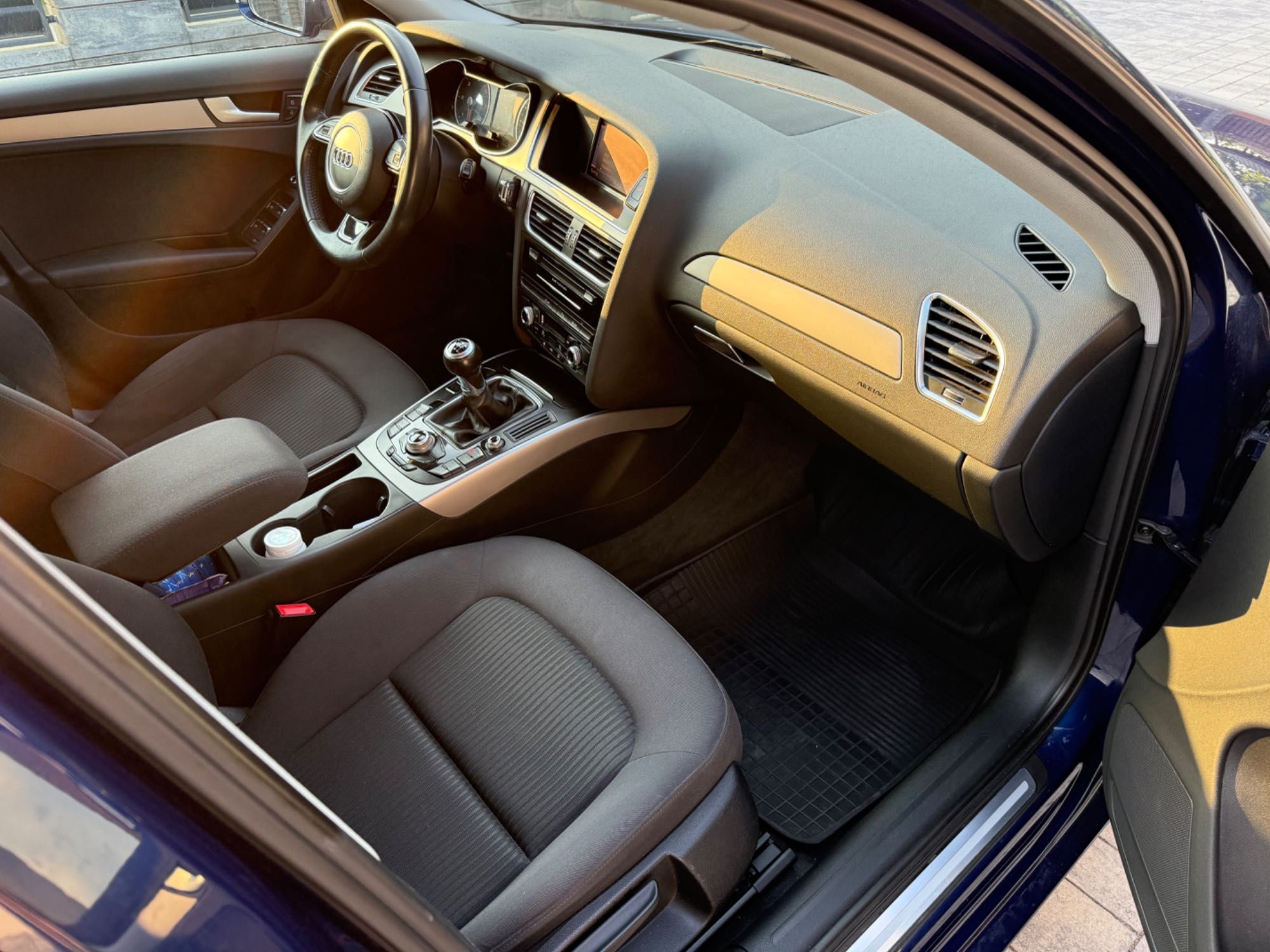 Audi A4 B8 2.0 TDI 143 km Kombi Zadbana