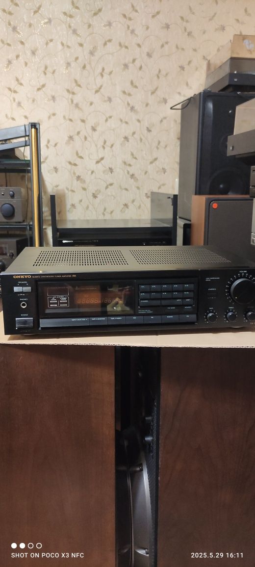 Усилитель ресивер ONKYO TX-7620