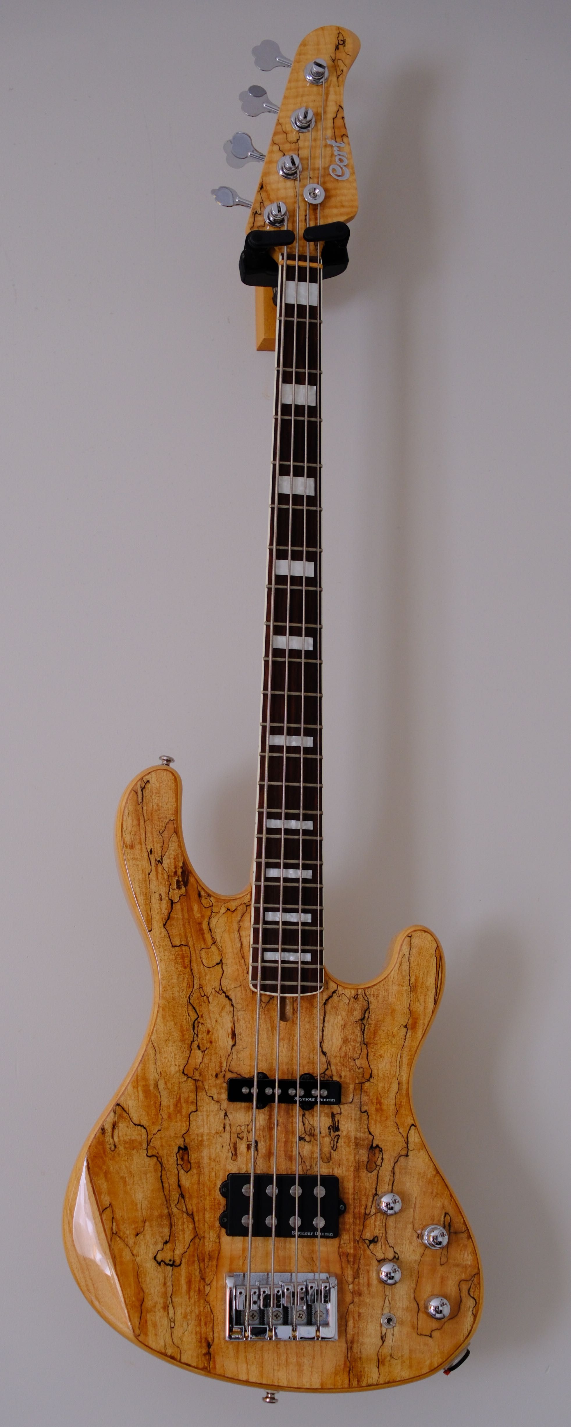 Gitara basowa Cort GB4-custom