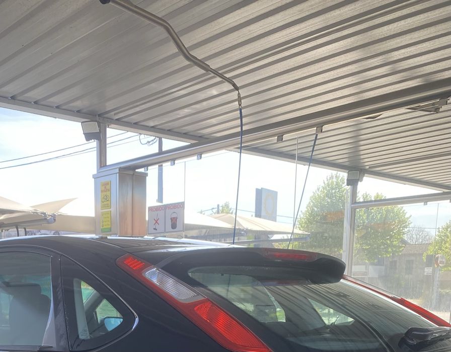 Aileron ford focus