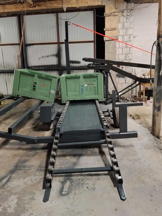 taśmociąg / podajnik / transporter / platforma / do zbioru warzyw