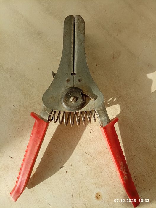 Продам стрипер .