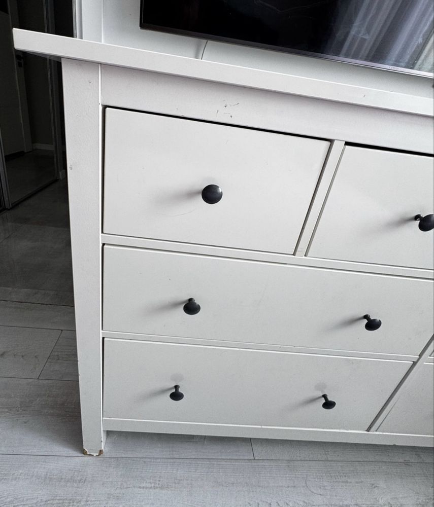 Komoda Ikea Hemnes biała 8 szuflad