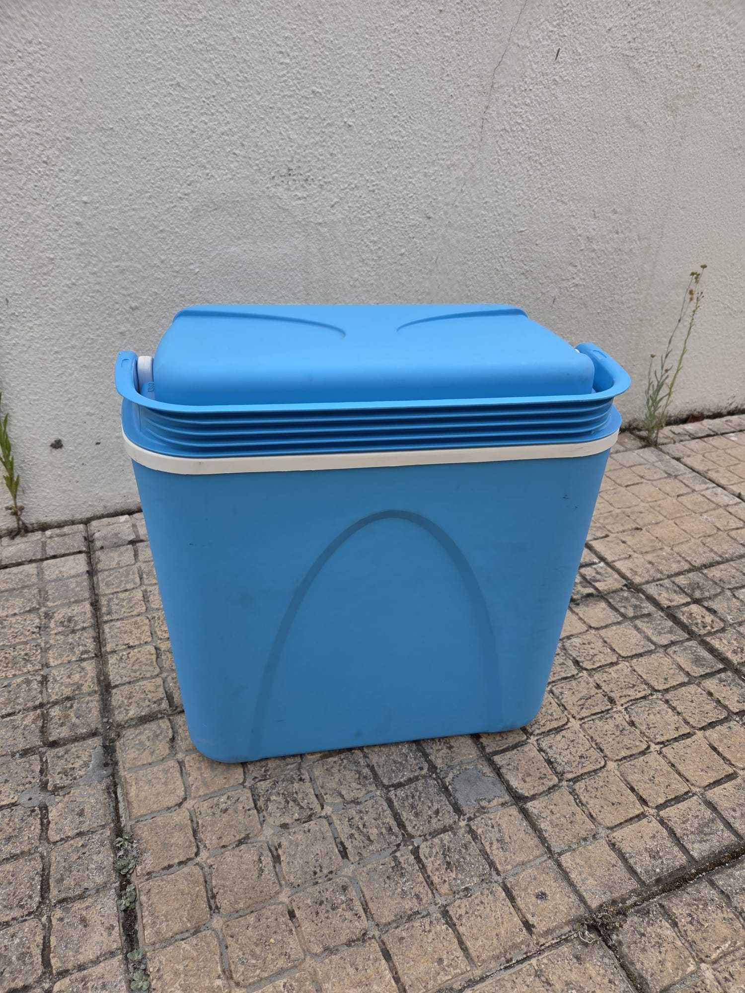Geleira rígida azul