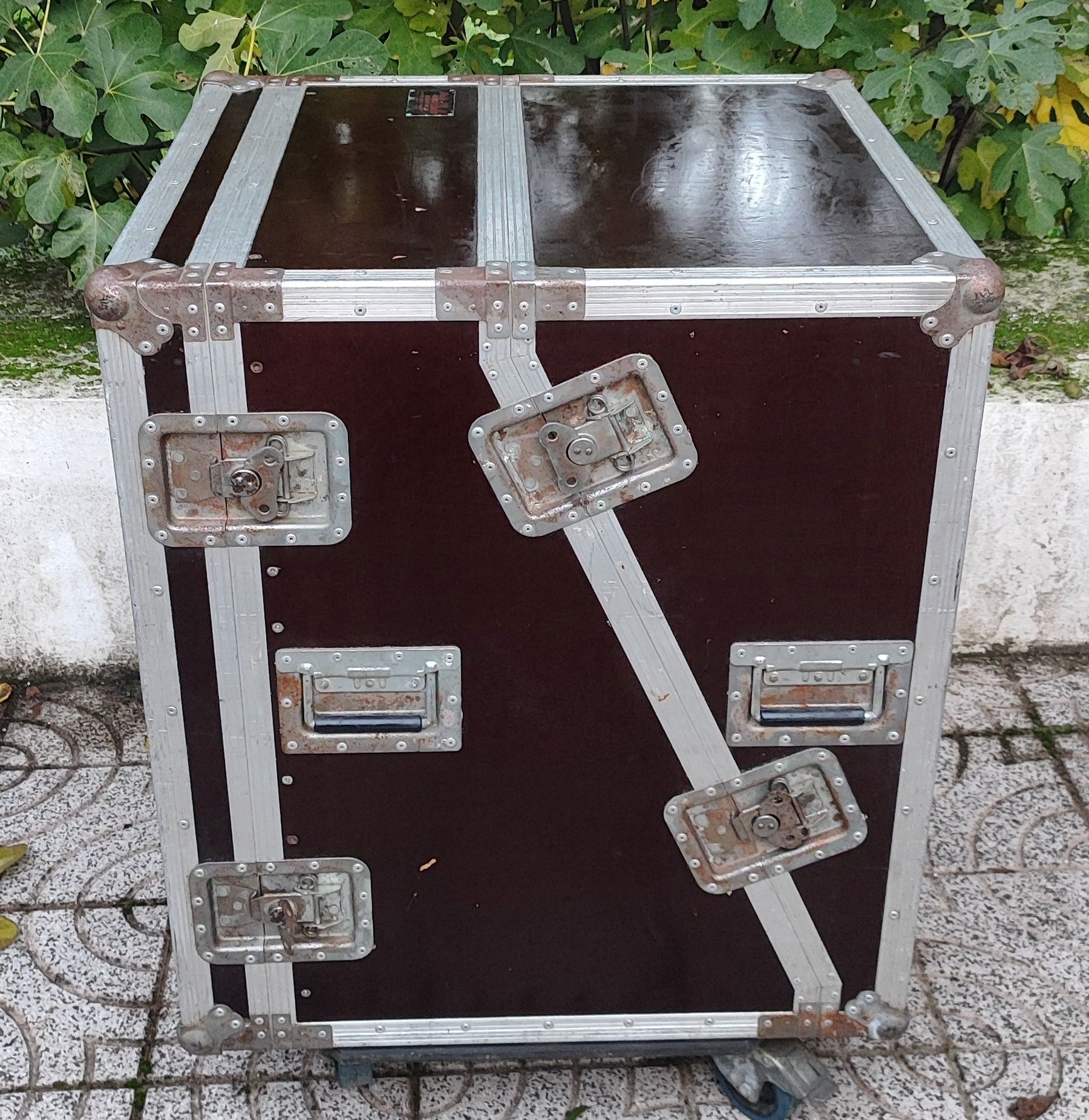 Rack para amplificação