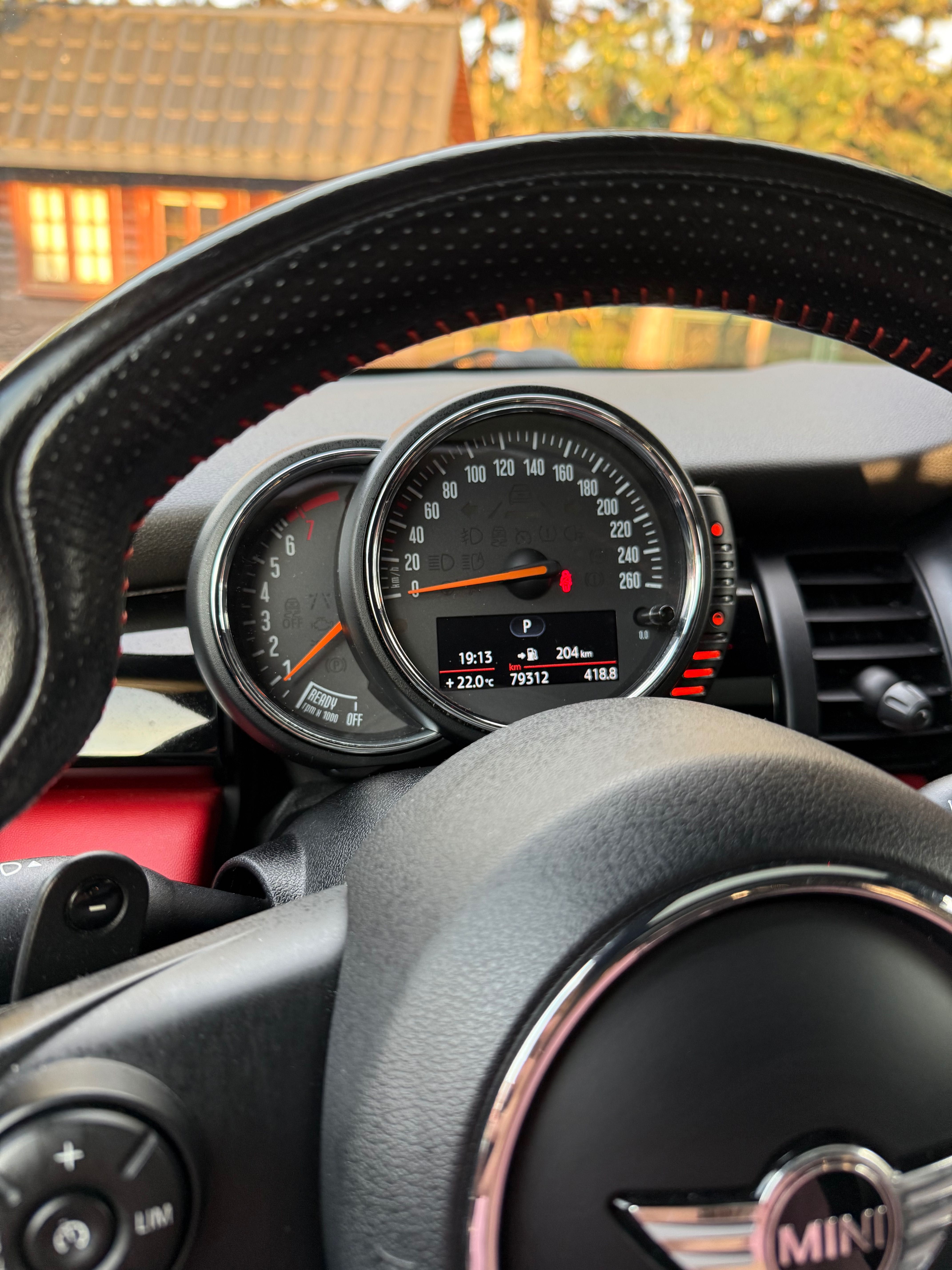 MINI Cooper S 2017 – wersja John Cooper Works, z salonu w PL