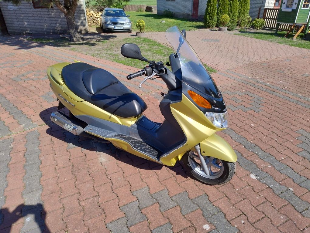 Suzuki Burgman 125 kat B