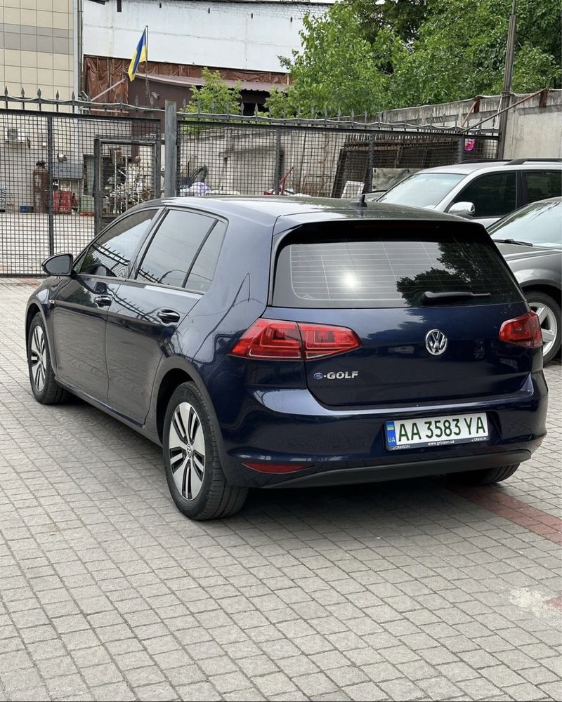 Volkswagen E-Golf 2016рік 24кв