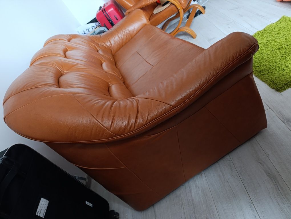 Komplet mebli skórzanych kanapa + 2 fotele