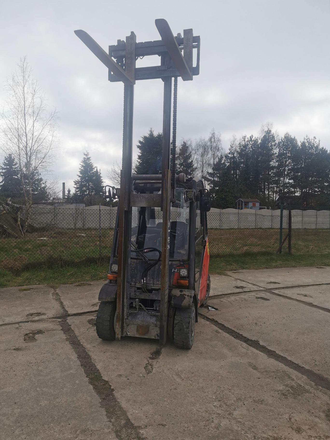 Wózek Widłowy /Widlak/Linde H25D/Diesel/2000kg