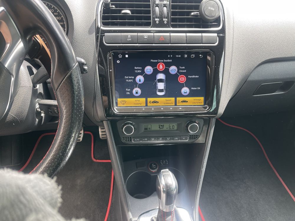 VW Polo GTI 1.4 180 KM
