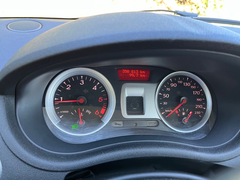 Renault Clio 2011, 1.5 diesel, klimatyzacja, wszystko sprawne stan bdb