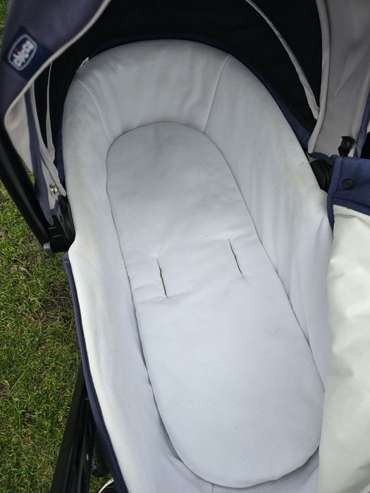 Коляска Chicco 2в1.. Люлька та прогулочний блок