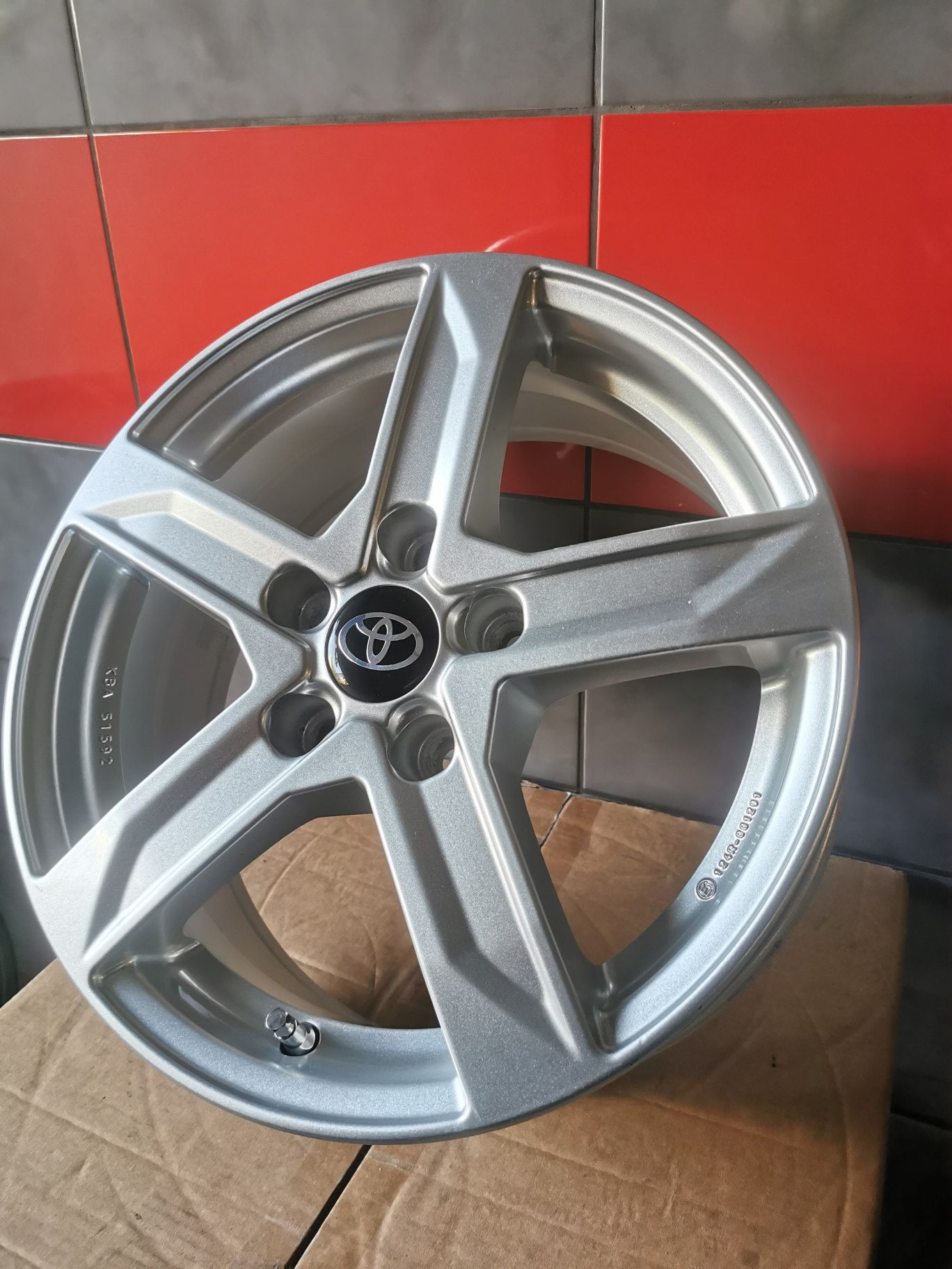 Felgi 16" 5x114,3 Toyota Yaris Kia Suzuki