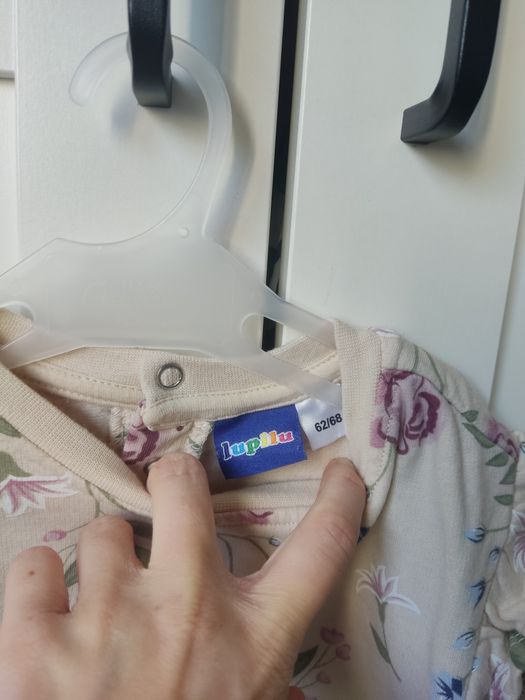 Piękna bluza rozmiar 62/68 kwiaty jak newbie