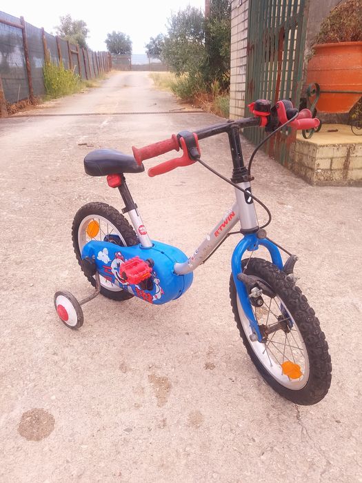 Bicicleta com rodinhas