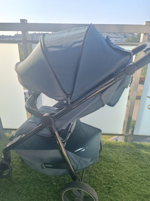 Wózek spacerowy Carello Bravo Plus