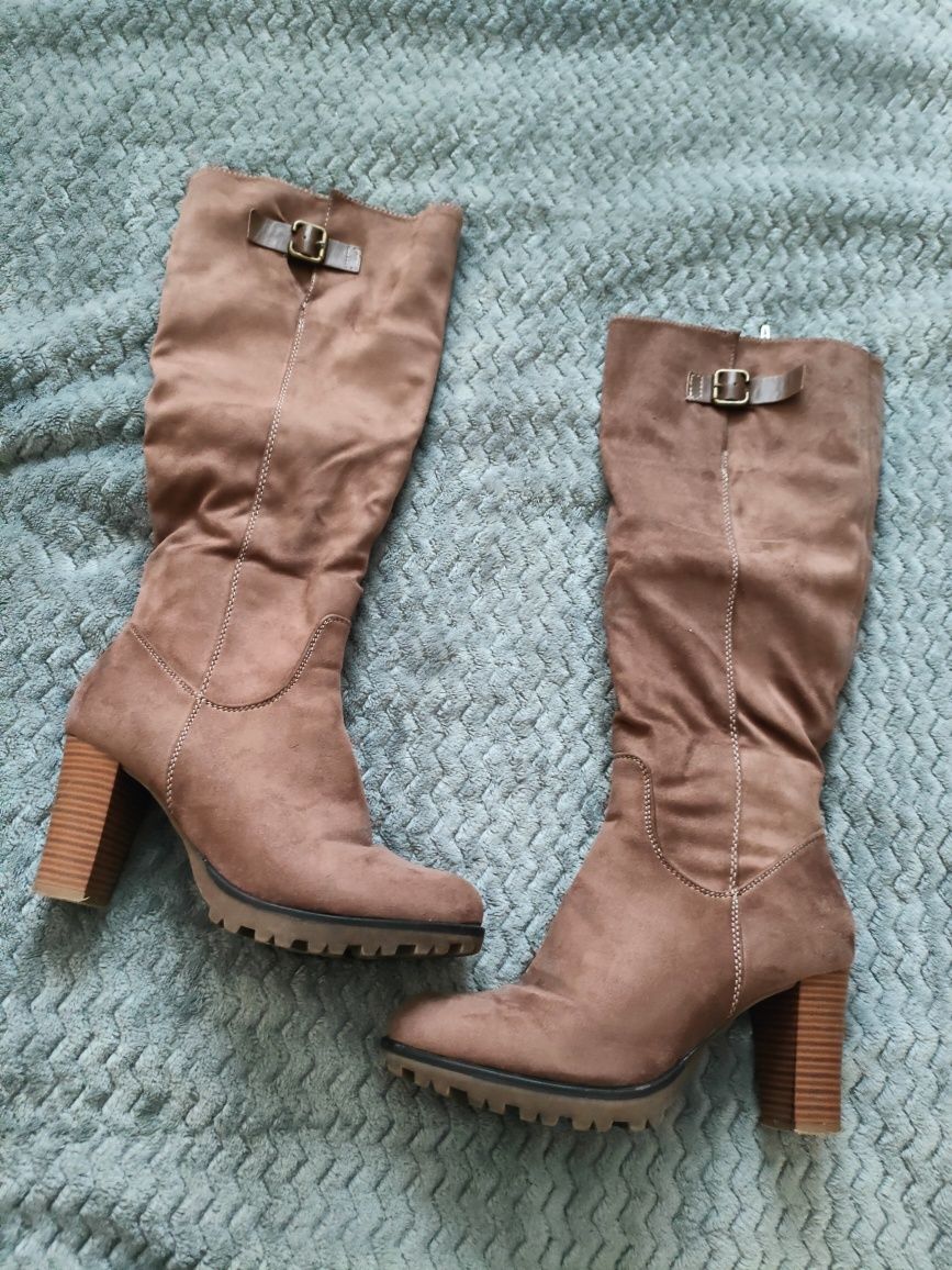 Buty kozaki obcas rozmiar 39