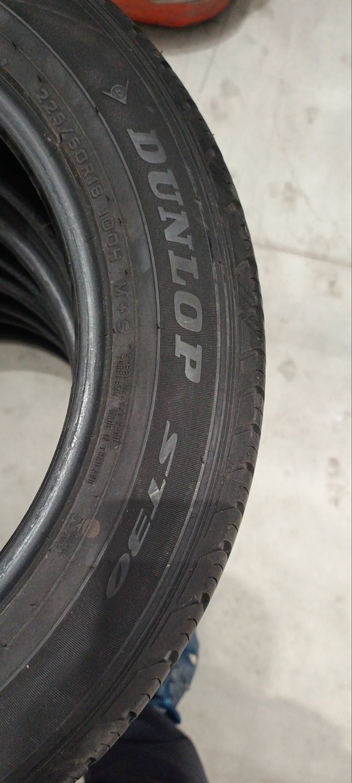 Гума всесезонна DANLOP GRANDTREK ST 30 225/60/R18