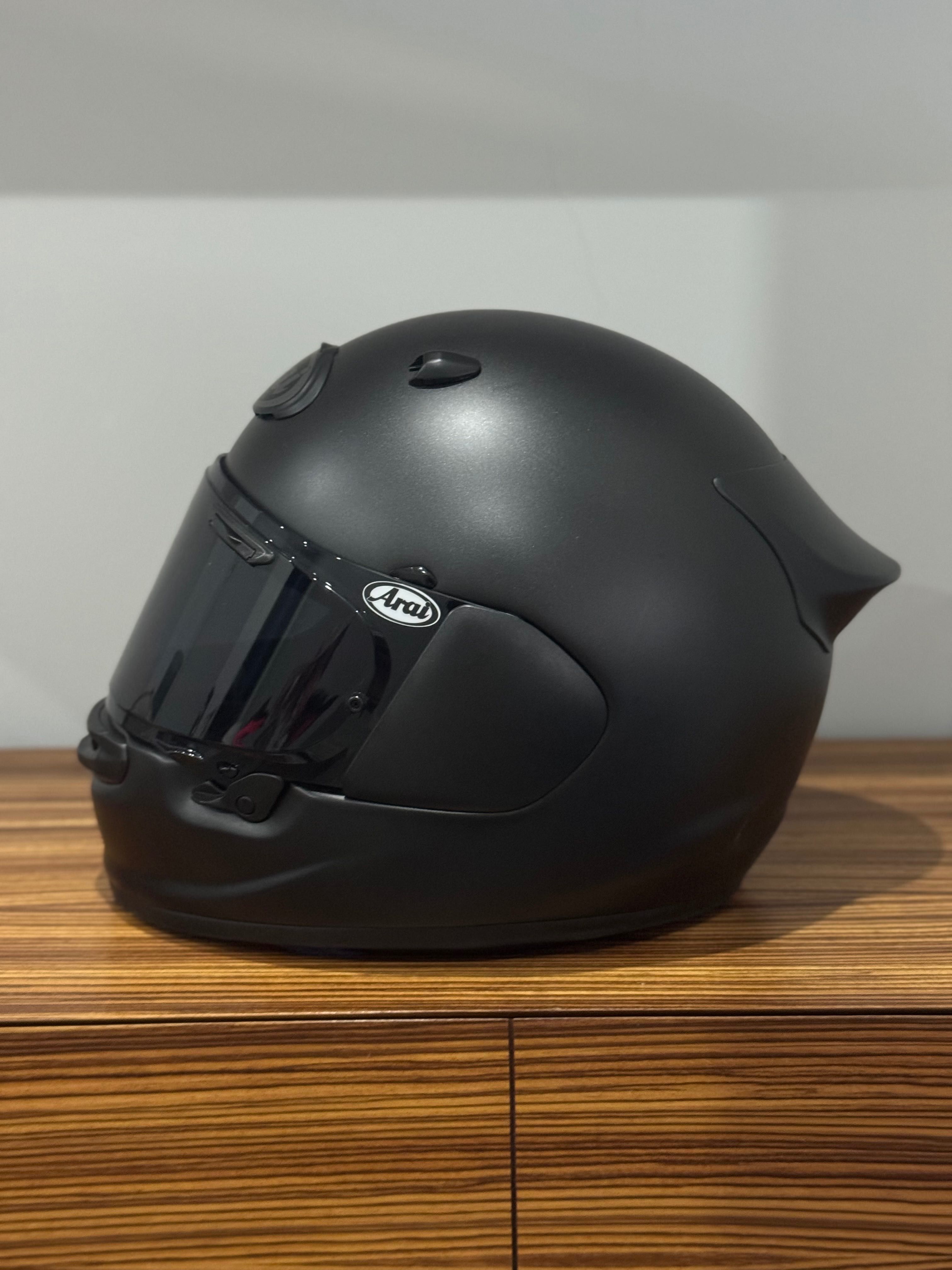 Capacete ARAI Quantic