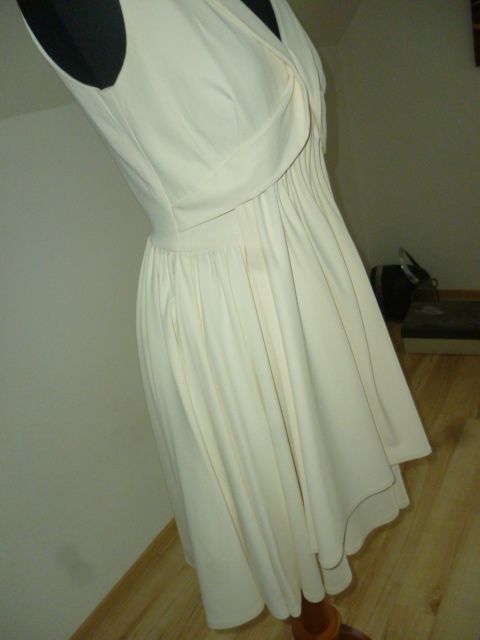 Sukienka na ważną okazję