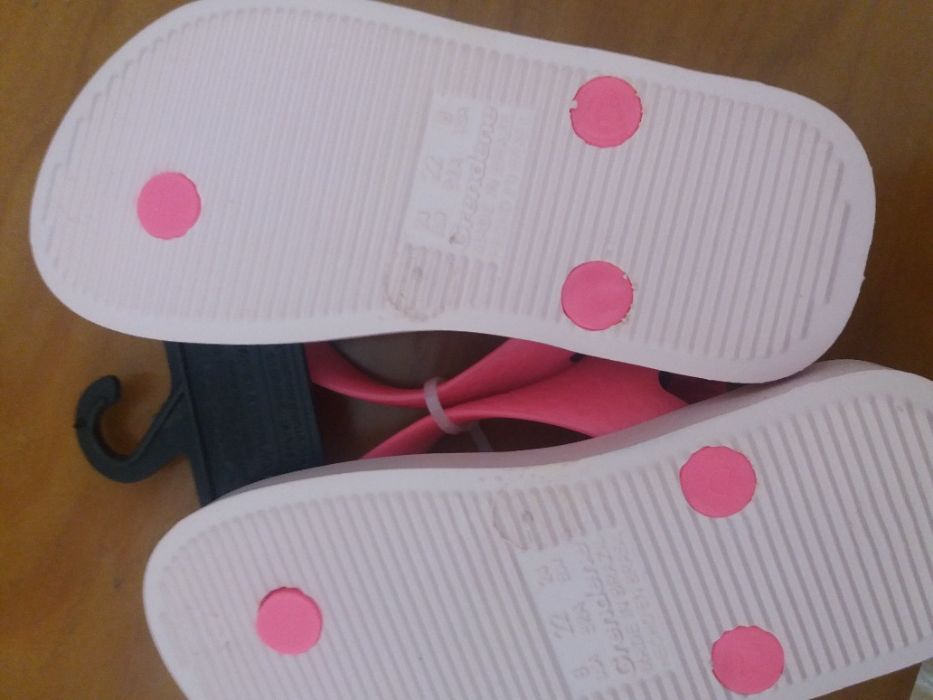 chinelos estilo havaianas para bebé de 2 anos, menina – novos, nr 24