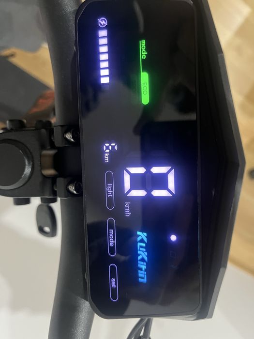 Kukirin G4 com apenas 6km