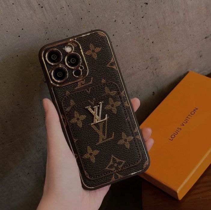 Louis Vuitton – etui z card holderem Monogram