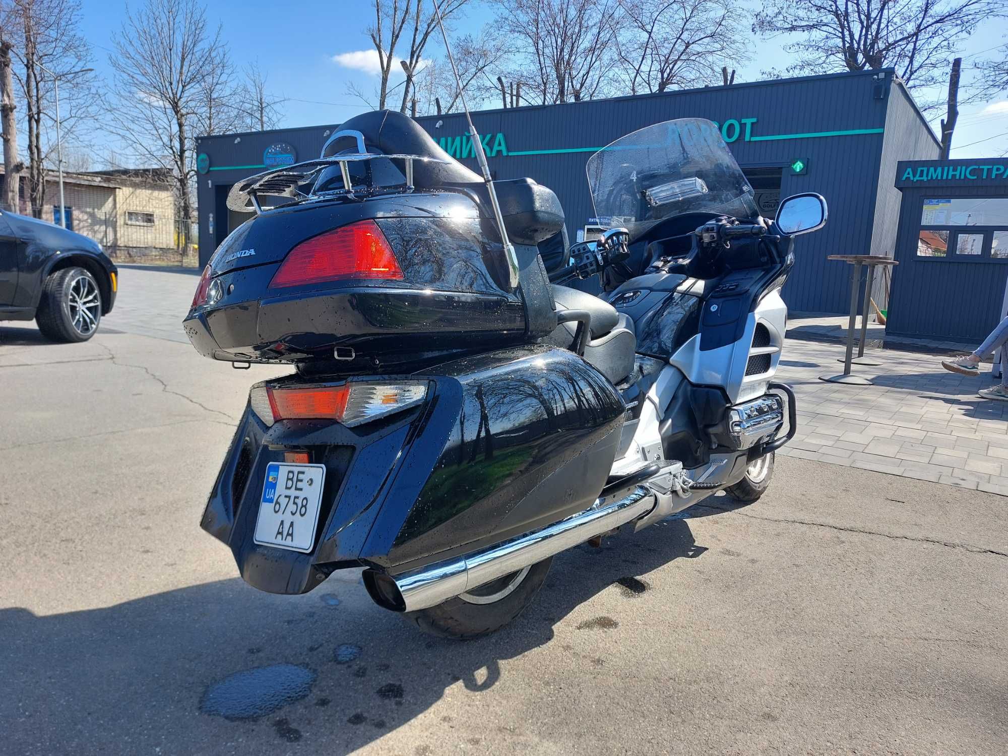 HONDA GL 1800 Продам