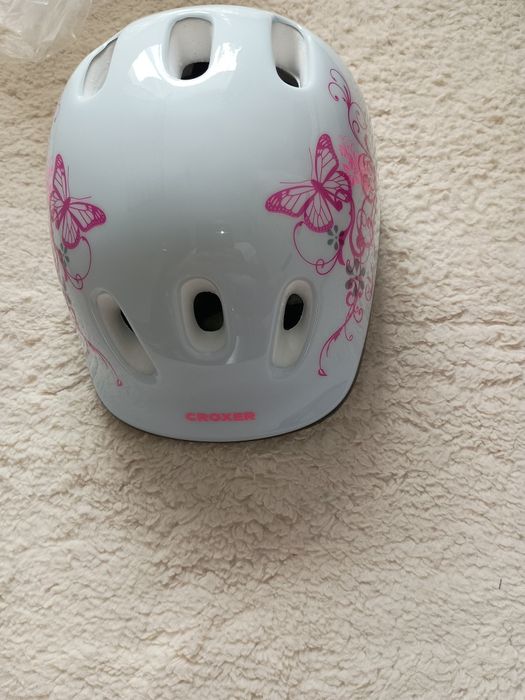 Sprzedam kask rozmiar M  od  55 do 58 i ochraniacze firmy CXR  CROXER