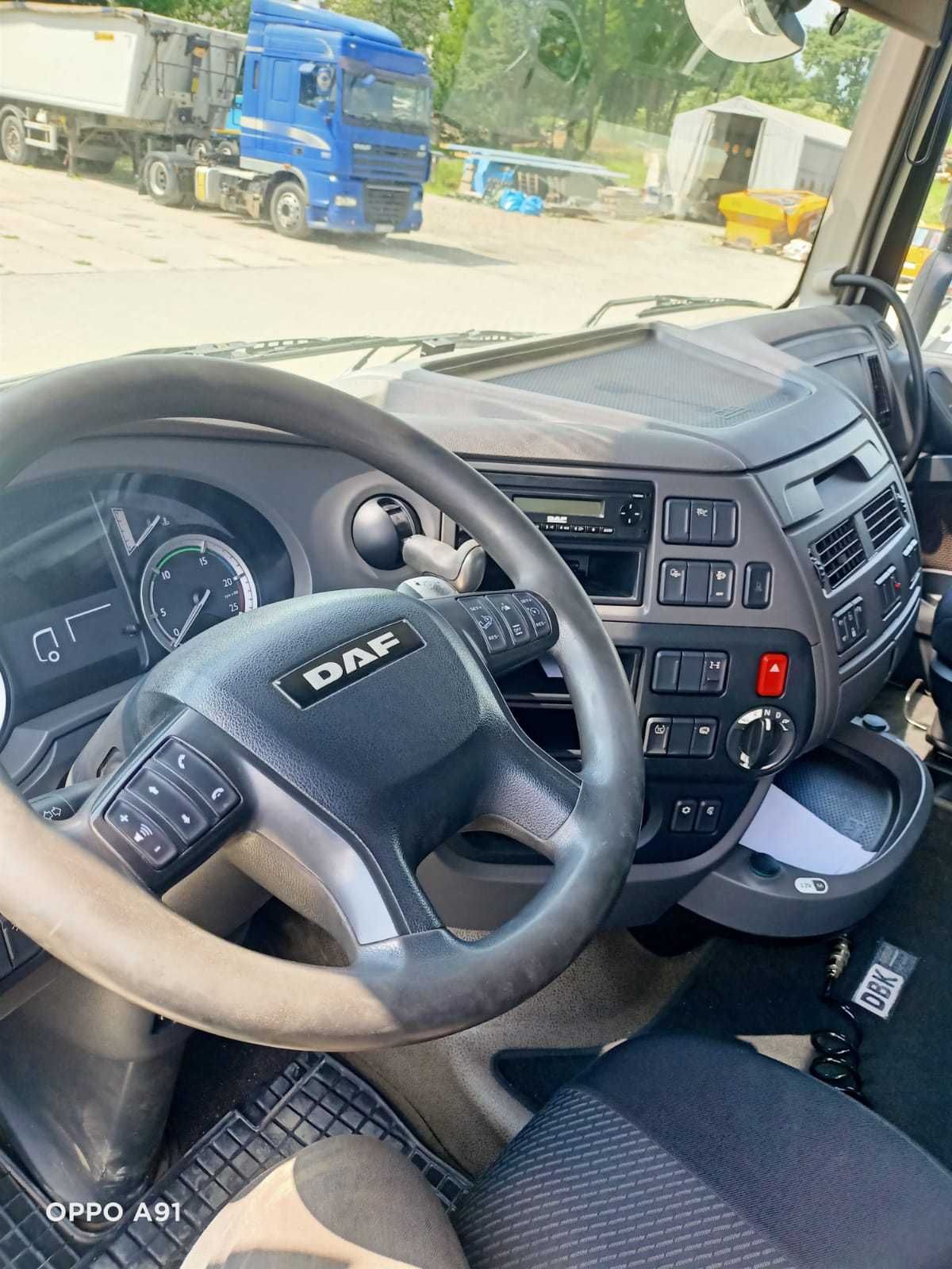 Samochód ciężarowy DAF XF 460