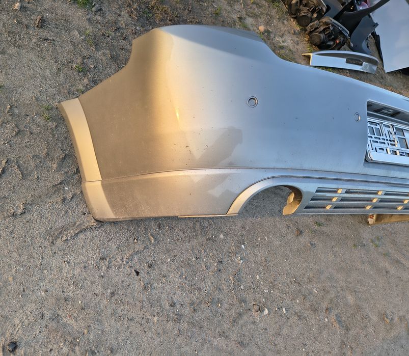 Sprzedam zderzak tył opel Vectra c sedan HB pdc kompletny z158