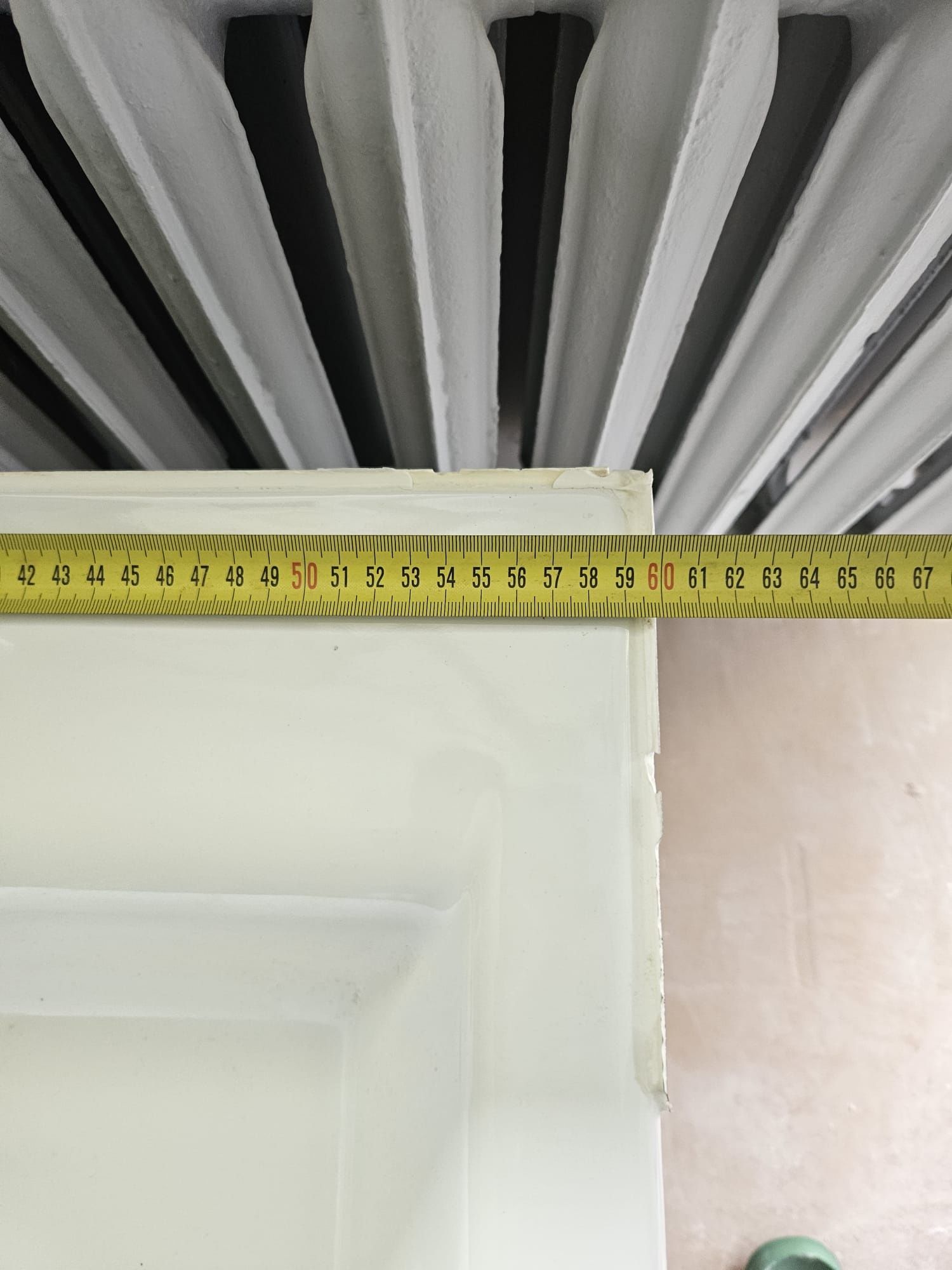 Szafka łazienkowa 60cm z umywalką i baterią