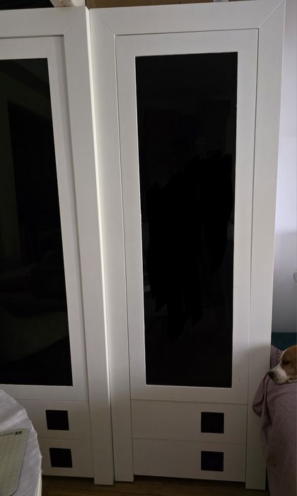 Vitrines em madeira