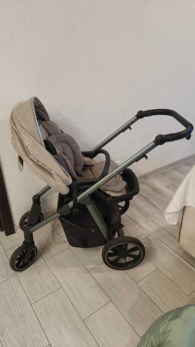 Продам дитячу коляску