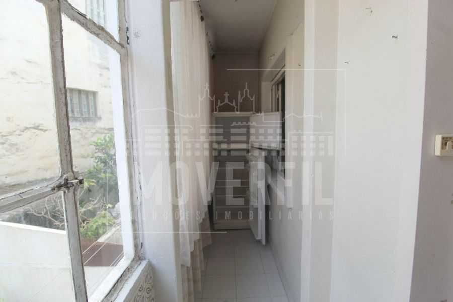Apartamento no centro de Algés (Lisboa)