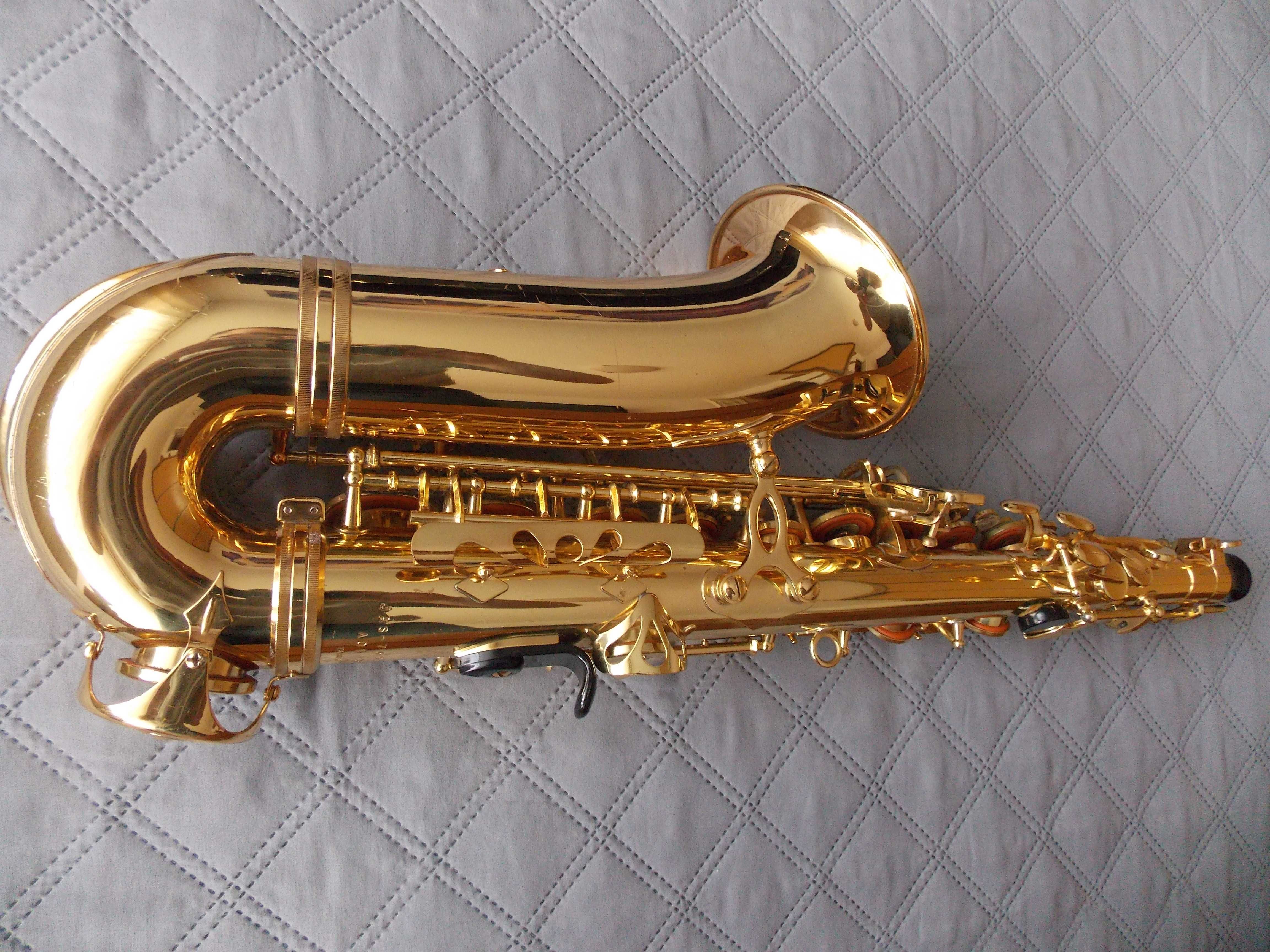 Saksofon altowy Jupiter JAS 769-767