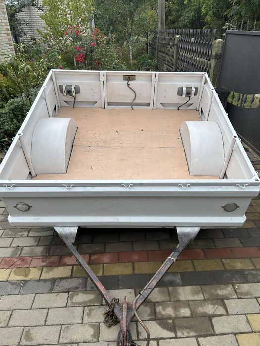 Причіп до автомобіля