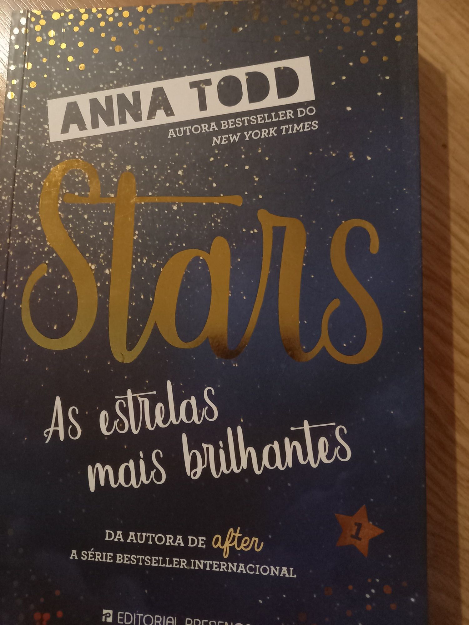 Livro As Estrelas Mais Brilhantes-Anna Todd