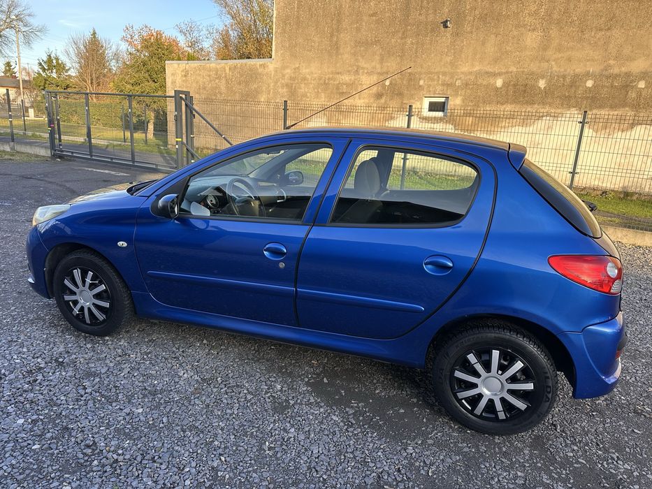 PEUGEOT 206+ 1.4 HDI  105 tys kilometrów.