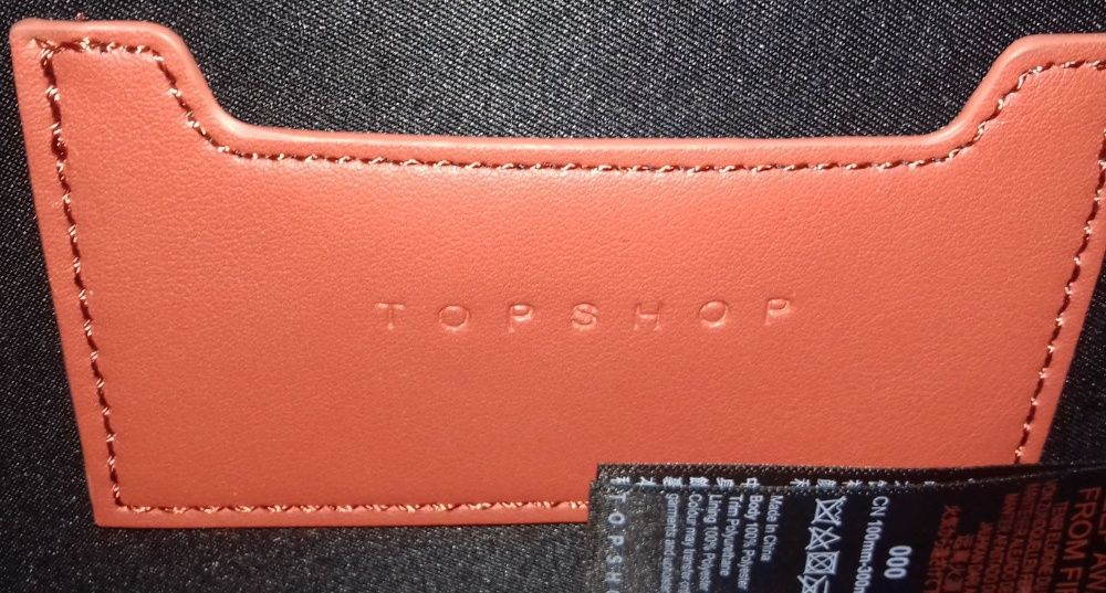 Czerwona Futerkowa Torebka/Kuferek Boxy Bag Na Ramię - Topshop