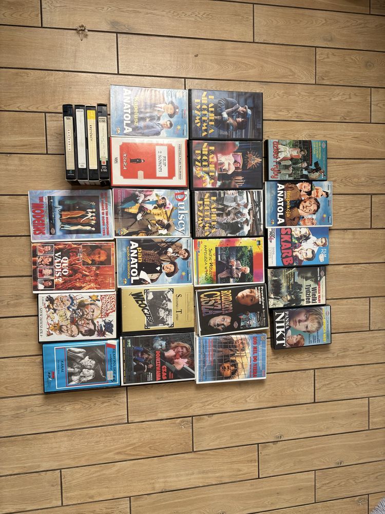Harry Potter, Matrix, Titanic kasety VHS