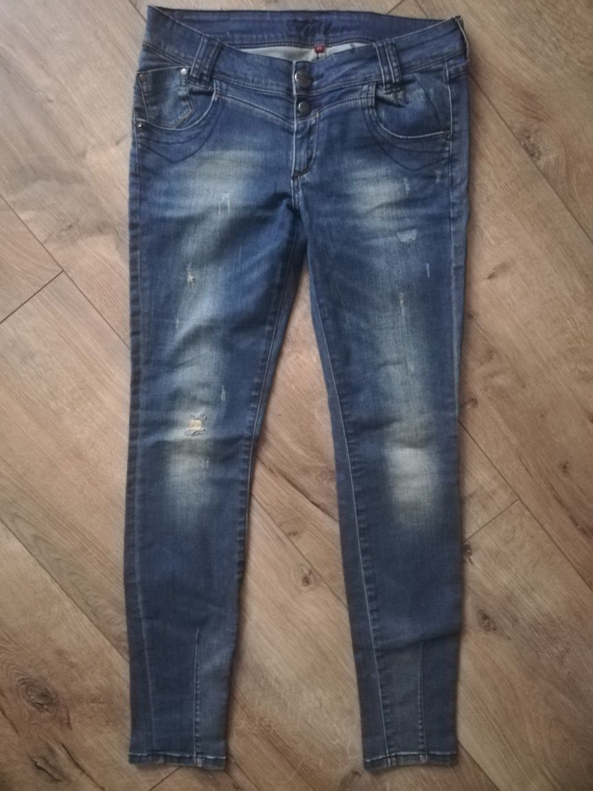 Spodnie jeans Fishbone roz 29