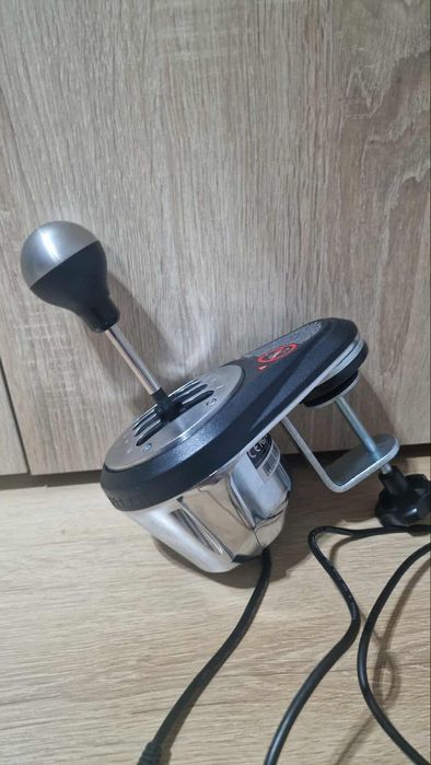 Skrzynia biegów Thrustmaster TH8A