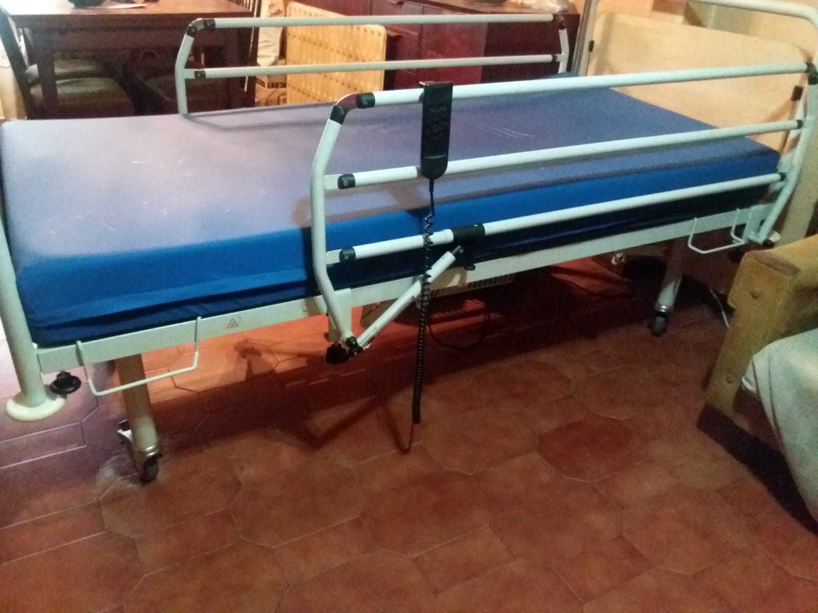 Cama hospitalar articulada