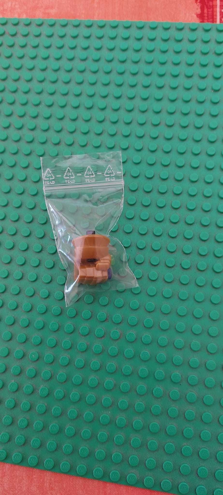 Lego Manopla do Infinito do Thanos, todas as pedras, excelente estado