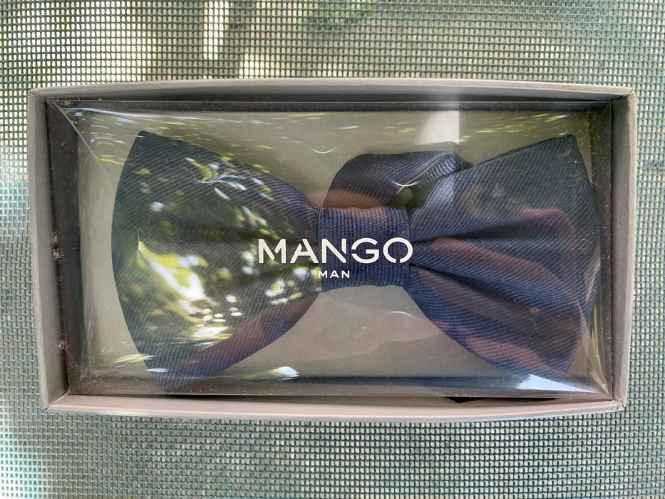 Laço de homem azul marca Mango
